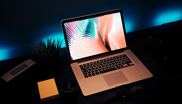 战锤40K行商浪人手游正版(角色扮演游戏) Warhammer 40000 Rogue Trader v1.5.0.307 安卓版